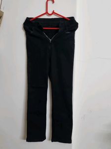 Straight High Rise Black Jeans