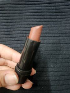 Elle 18 Lipstick