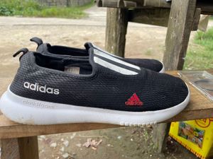 Adidas Sneakers