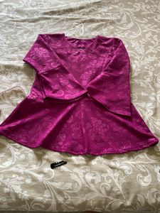 Stretchy Cinched Waist Type Purple Top