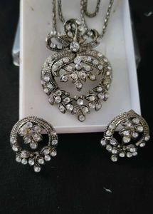 Vintage rhinestone Jewellery Set