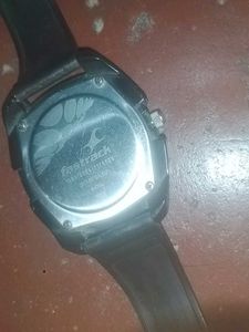 It&#39;s A Fast-track Branded Hand Watch