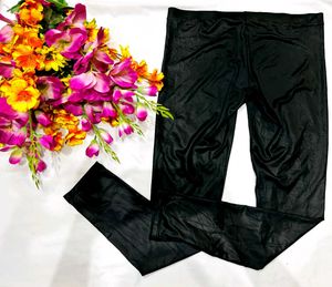 🇳🇿💗💫Black Colour Shiney Stuff Tights
