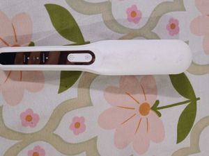 White Electric Hair Comb