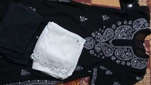 Chickenkari Kurti Set