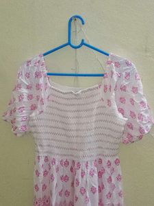Zudio White &amp; Pink Top