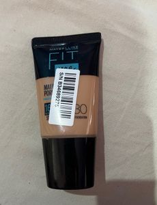 Maybelline Fit Me Foundation