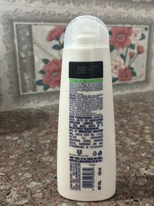 Dove Hairfall Rescue Detangling Conditioner
