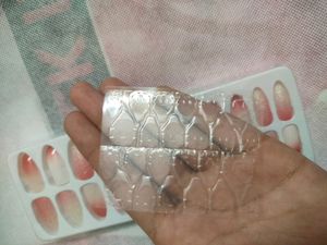 Combo Of 3 Pretty Fake Nails With Glue Stickers💅✨