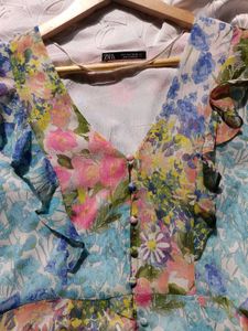 Zara Floral  Mini Dress 💙