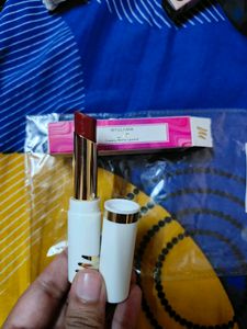 Myglamm Creamy Matte Lipstick Old Fashion