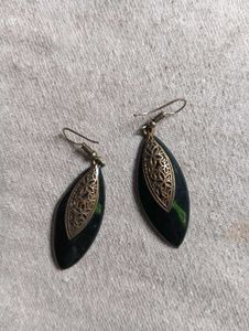 Black &amp; Gold Drop Necklace