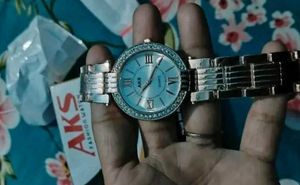 Girls Watch
