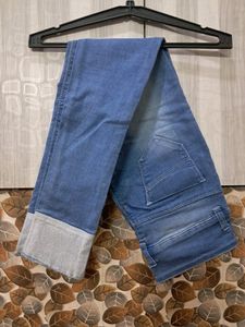 2 Tops 1 Jeans