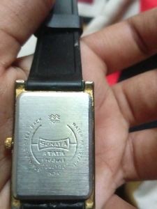 Elegant Women&#39;s Watch