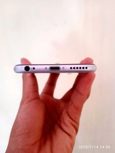 I Phone 6s Fully Working Condition.
