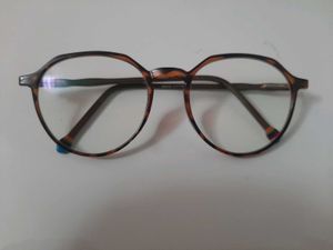 Spec&#39;s Frame