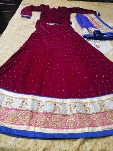 Elegant Maroon Velvet lehenga set With Blue Dupatt