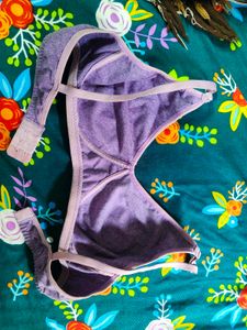 Graceful Lavender Brassiere