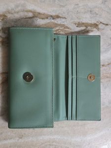 Ollee Wallet