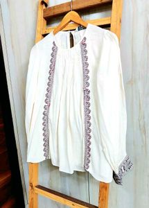 Embroidered White Top size 40-42