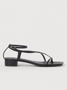 H&amp;M Women Black Solid Strappy Flats