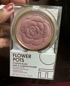 FLOWER BEAUTY POT BLUSH- SWEAT PEA