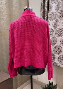 Pullover Sweater By Outryt