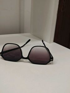 Black Hexagon Sunglasses