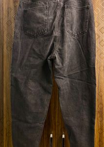 Vintage Gothic Black Wash High-Waisted Jeans