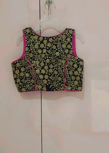 Stunning Pink Saree With Blouse (4-5year)
