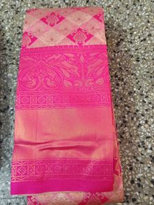 New Checks Artsilk Saree For Grabs
