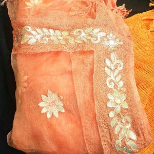 2 Stylish Dupattas !