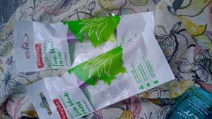 Body razor,nailpaint remover, cotton balls