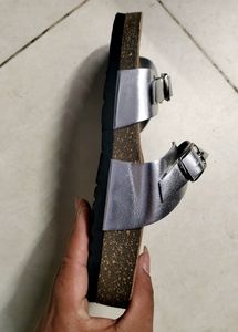 Silver Flipflop/Flats