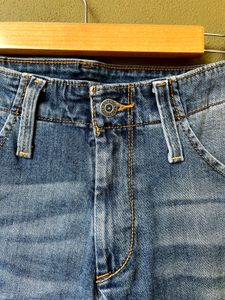 Levis 511 Distressed Jeans