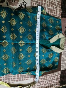 Traditional Pant And Kurta Set ( Women&#39;s)
