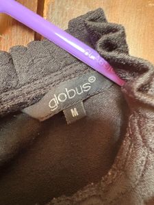 Globus Top- Perfect for any occasion