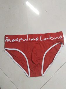 Masculino Latino Red Briefs