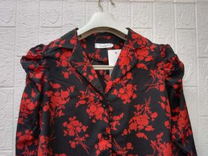 New with tag Pinterest Korean Floral Print Blouse