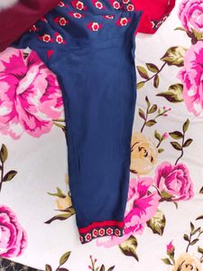 Blue &amp; Red Embroidered Kurta