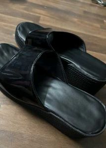 Black Platform Slide Sandals