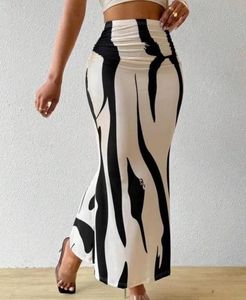 Chic Zebra Print Maxi Skirt