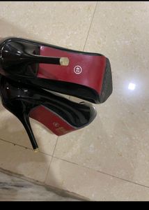 Heels Pumps Pointed Black
