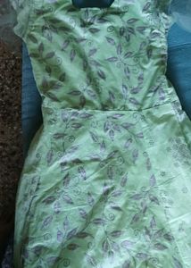 Elegant Green Gowns – Perfect for Parties &amp; Specia