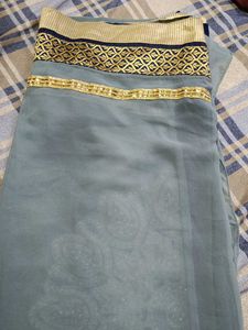 Elegant Navy Blue &amp; Gold Sari