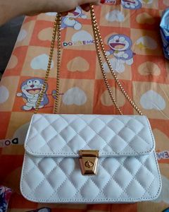 Shining Star Sling Bag For Women 🦋🤍