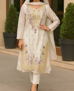 Choose Any1 , Embroidered Kurta Set