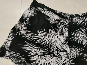 Black Summer Shorts