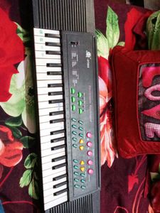 Electronic Keyboard